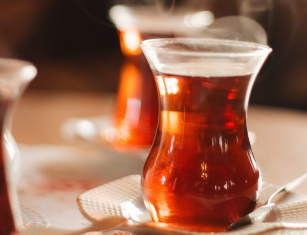 tuerkischer_tee_quadr-scaled